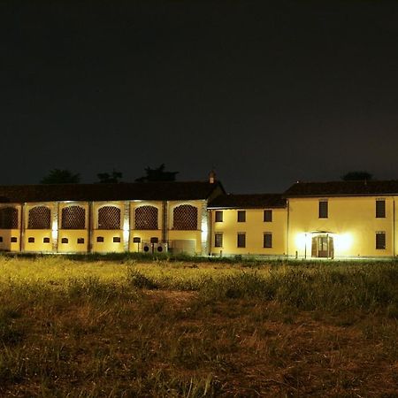 Agriturismo Cavrigo Lodi Eksteriør bilde